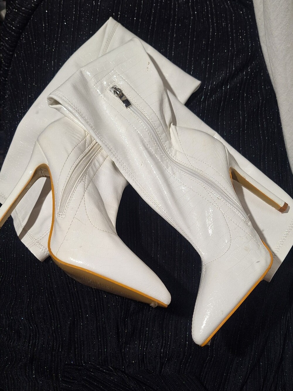 White High Heel Knee Boots - Sleek Women's Fashion Boot